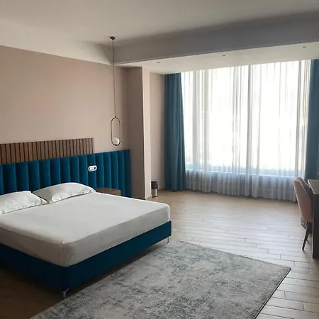 Bolv Hotel *